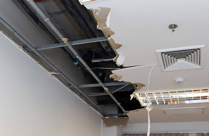 Restaurant Damage Roof by disaster