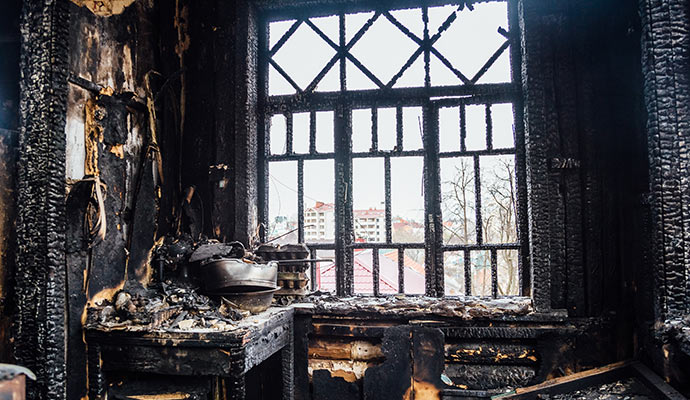 damaged kitchen structural
